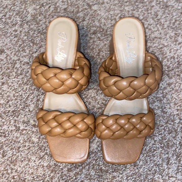 Pink Lily Braided Sandals Small Heal - Picture 4 of 5